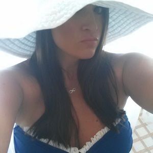 Meet your Posher, Jenni